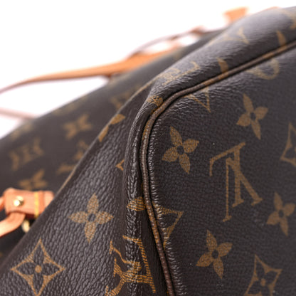 Louis Vuitton Monogram Neverfull MM 10 of 24
