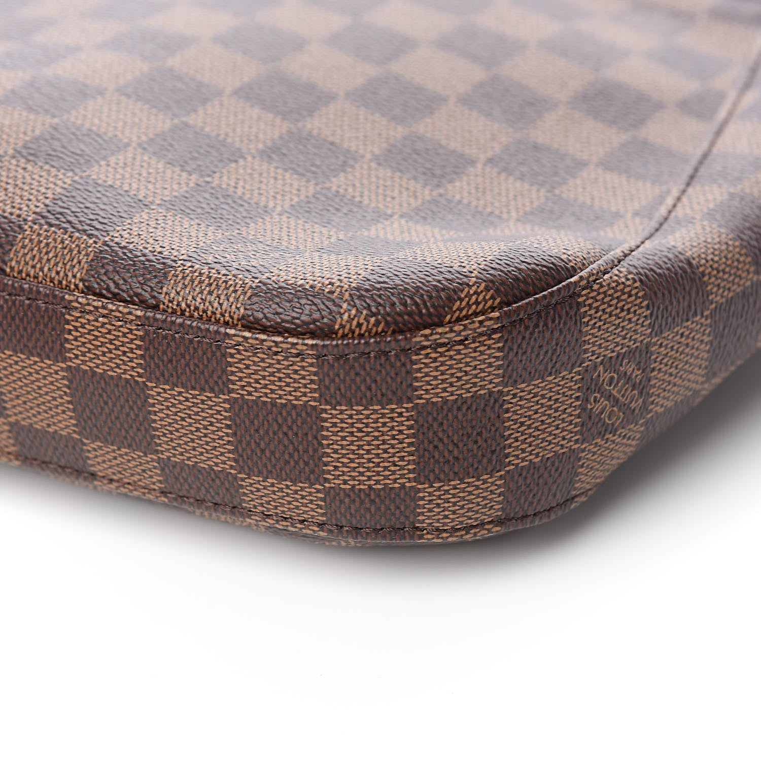 Louis Vuitton Damier Ebene South Bank Besace 10 of 11