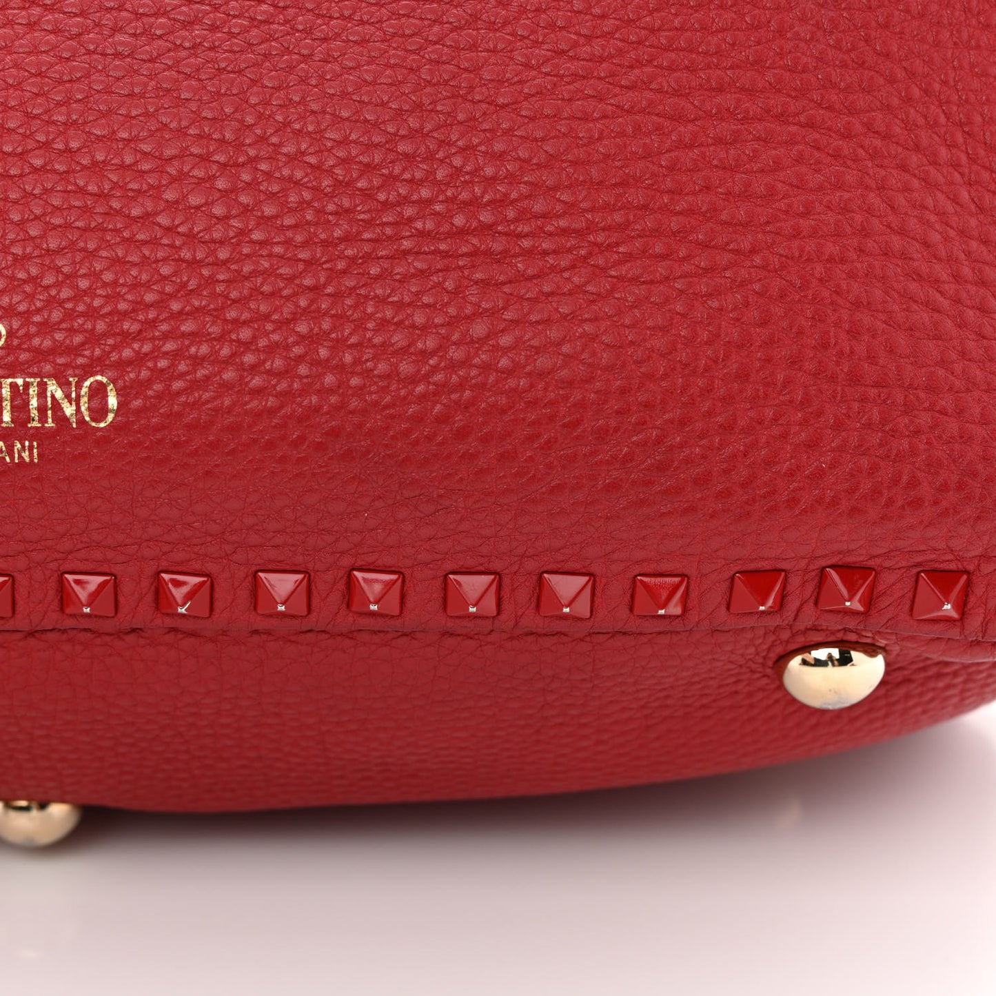 Vitello Monochrome Medium Rockstud Tote Rosso Valentino