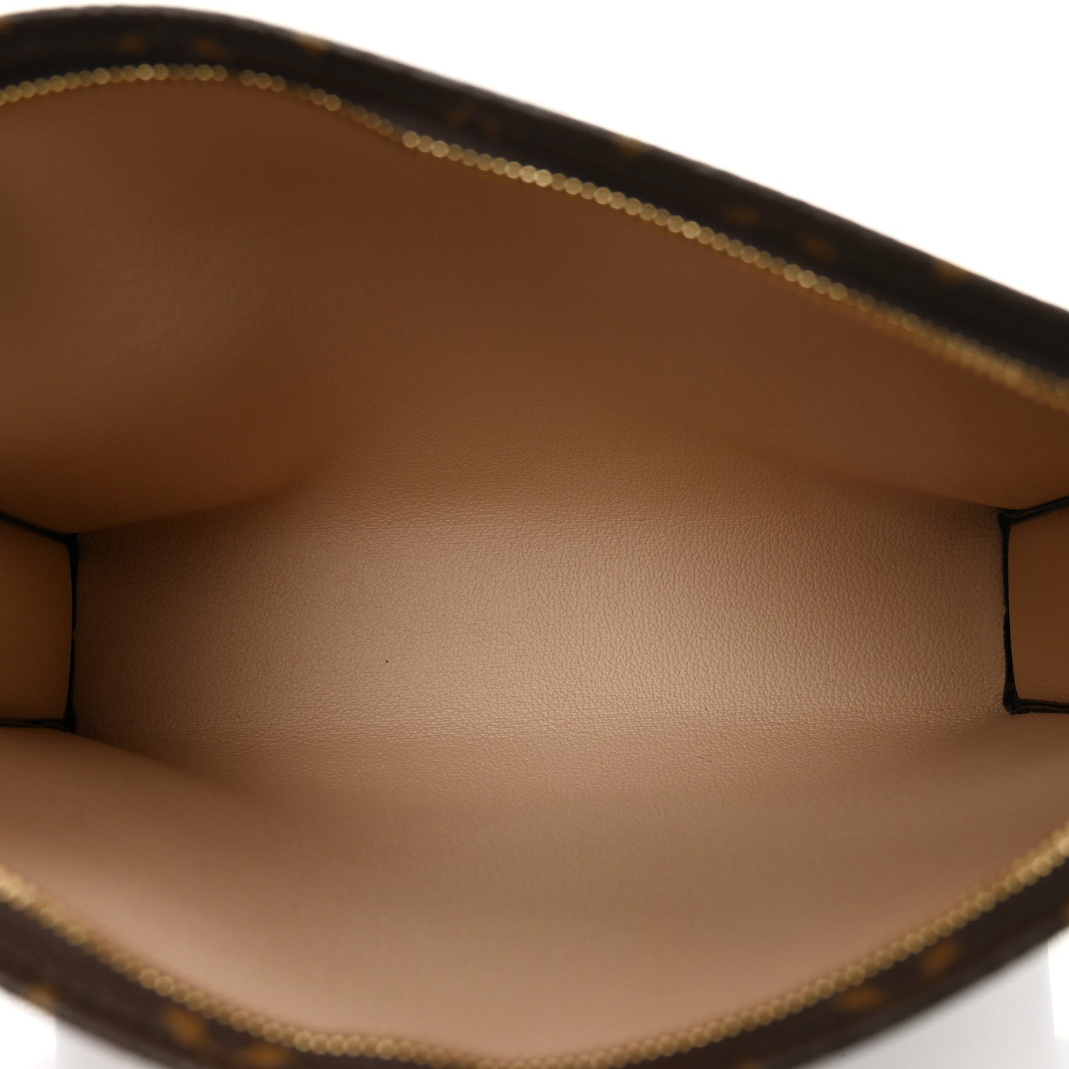 Louis Vuitton Monogram Toiletry Pouch 26 5 of 6