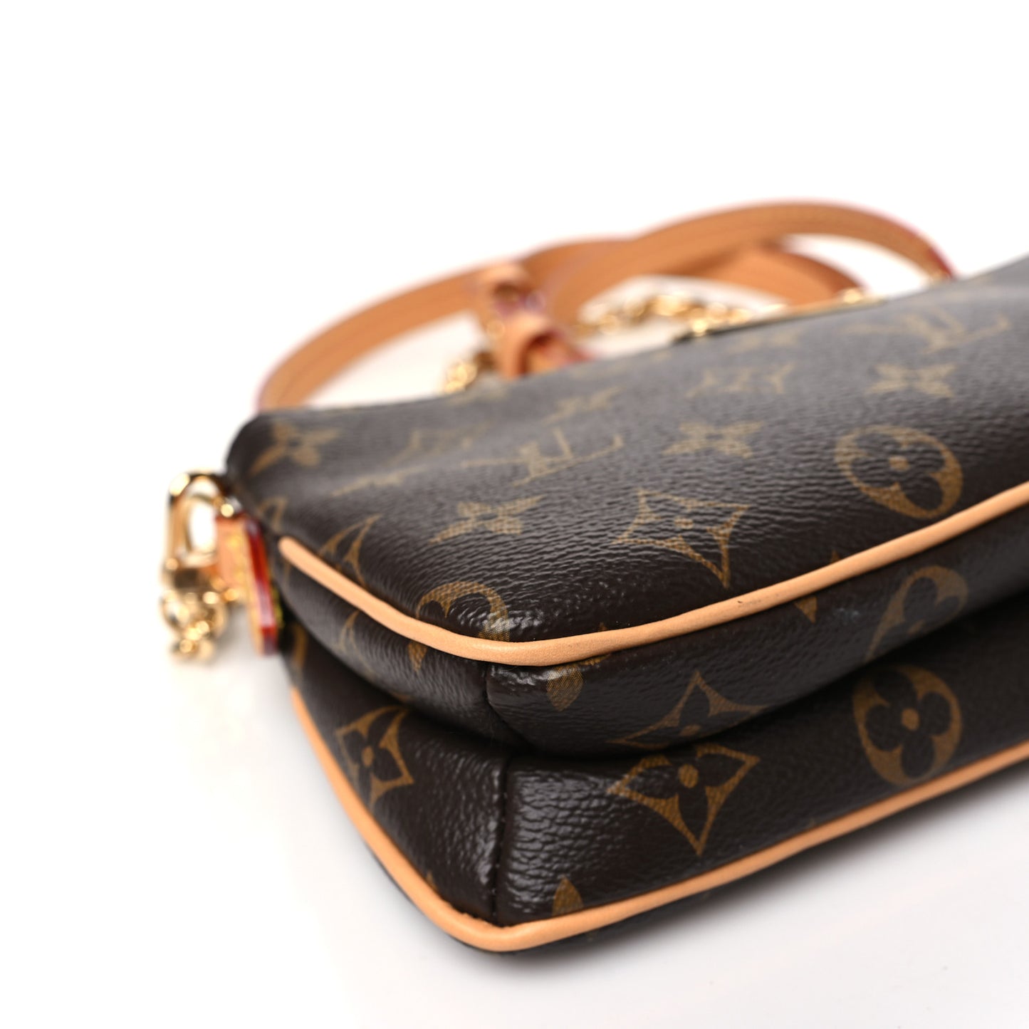 Monogram Liv Pochette
