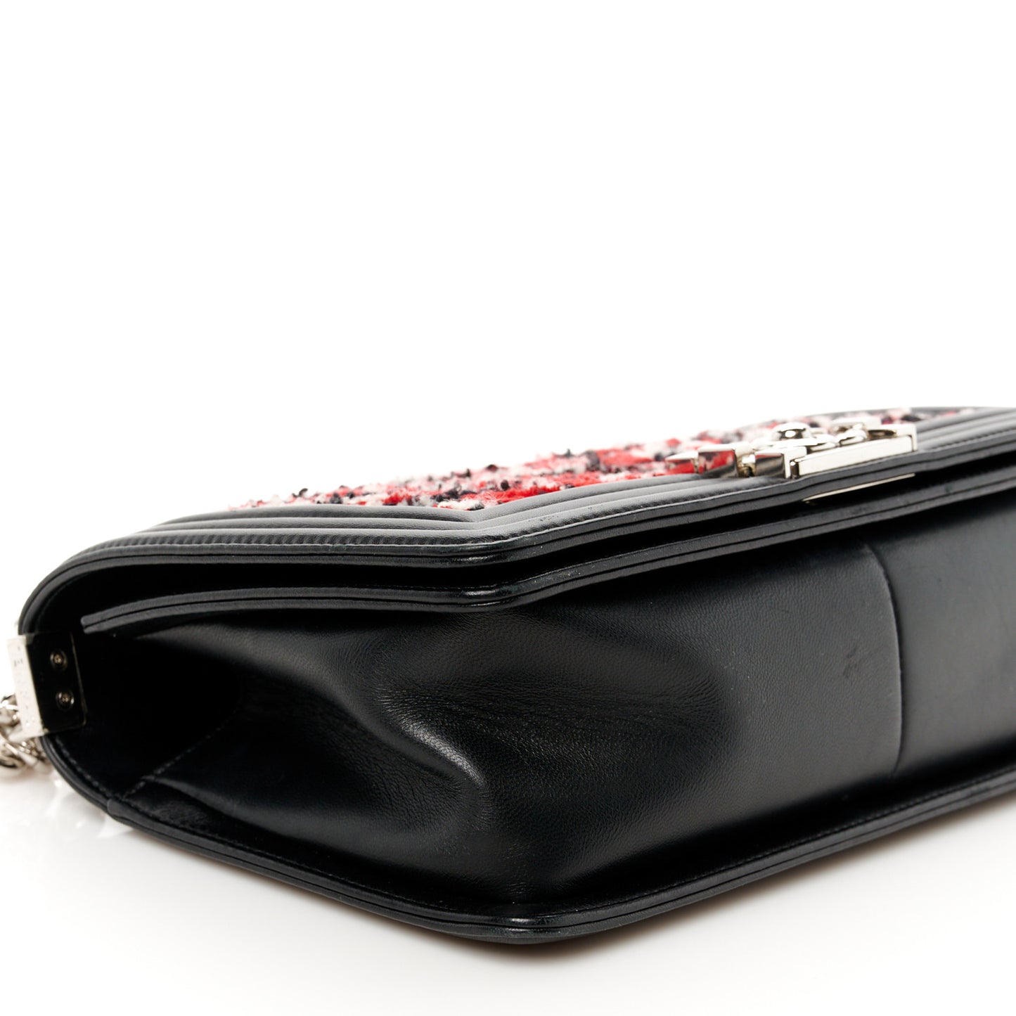 Lambskin Tweed Woven Medium Chevron Boy Flap Red White Black