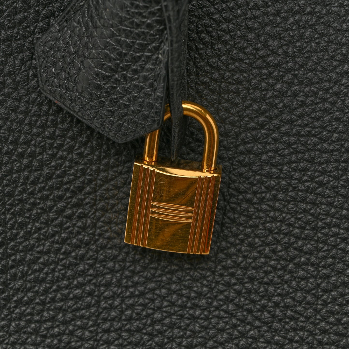 Togo Kelly Retourne 35 Black