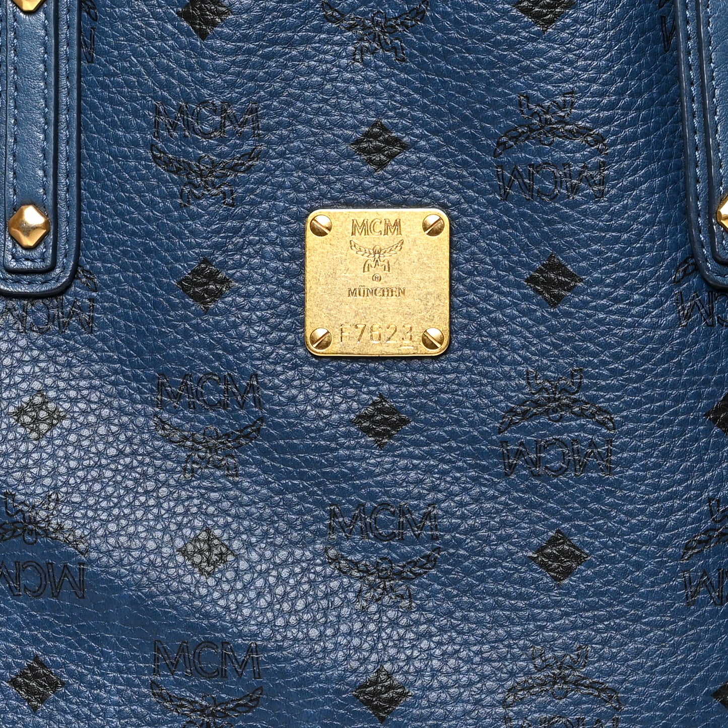 Visetos Medium Project Reversible Shopper Tote Blue