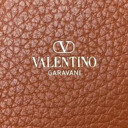 Valentino Garavani Raffia Grained Calfskin Medium Rockstud Vlogo Tote Naturale 7 of 10