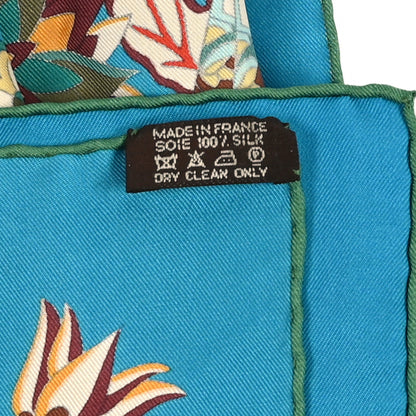 Hermes Silk Fleurs et Papillons de Tissus Shawl 90 Canard Vert Rouge 3 of 3