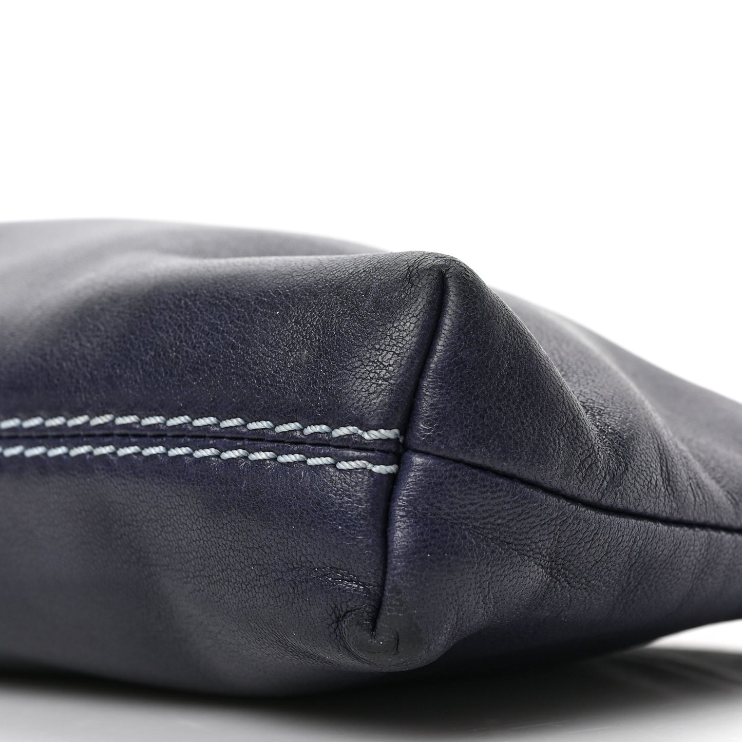Lambskin Lax Pochette Navy
