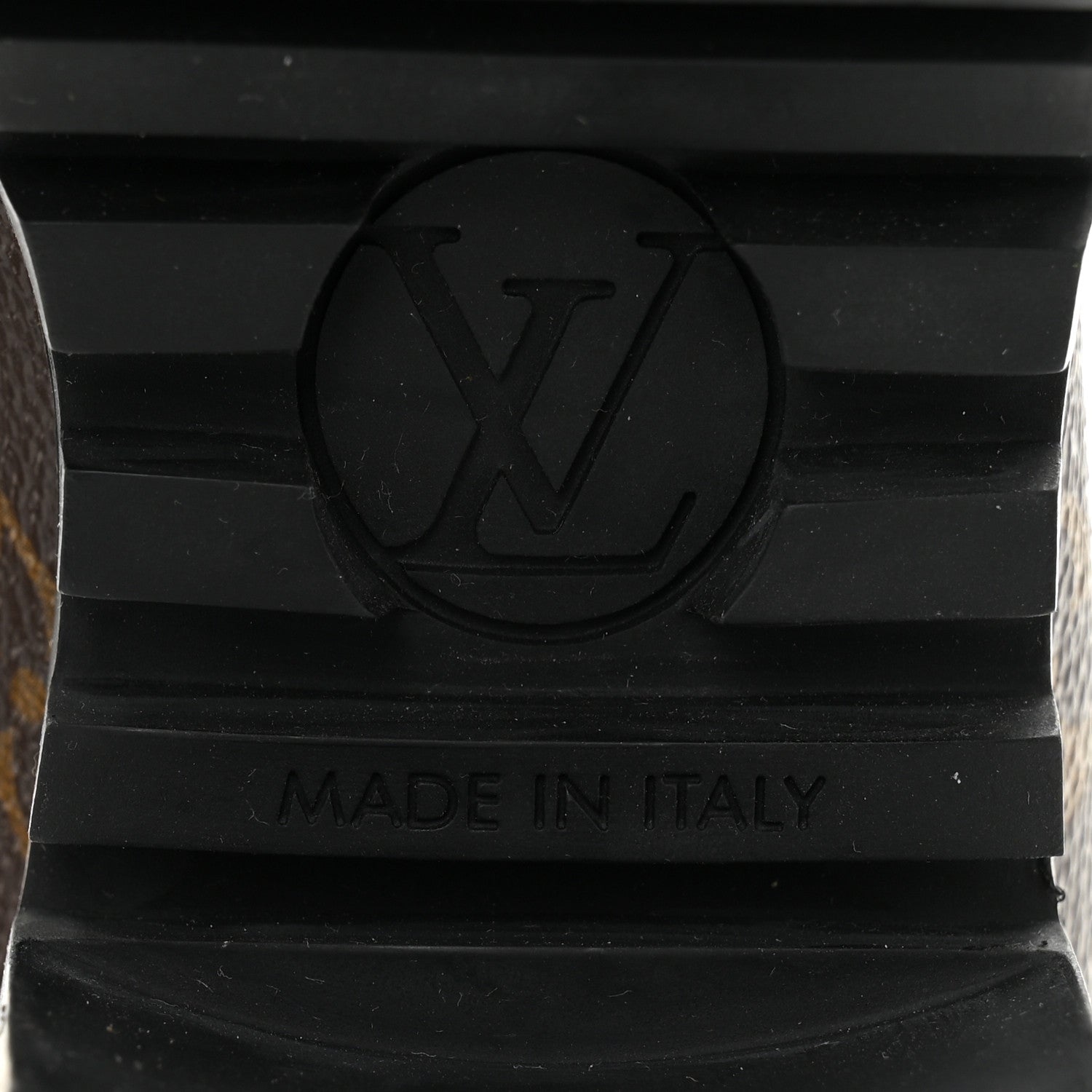 Louis Vuitton Suede Calfskin Monogram Laureate Platform Desert Boots 34.5 Black 8 of 9