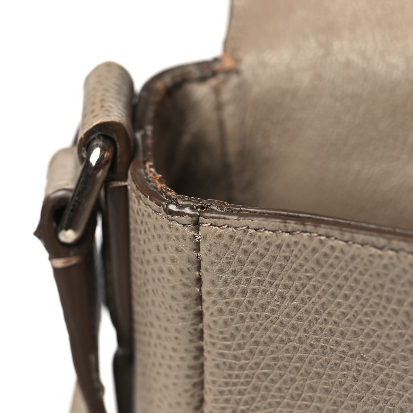 Grained Calfskin Trotteur Messenger Taupe