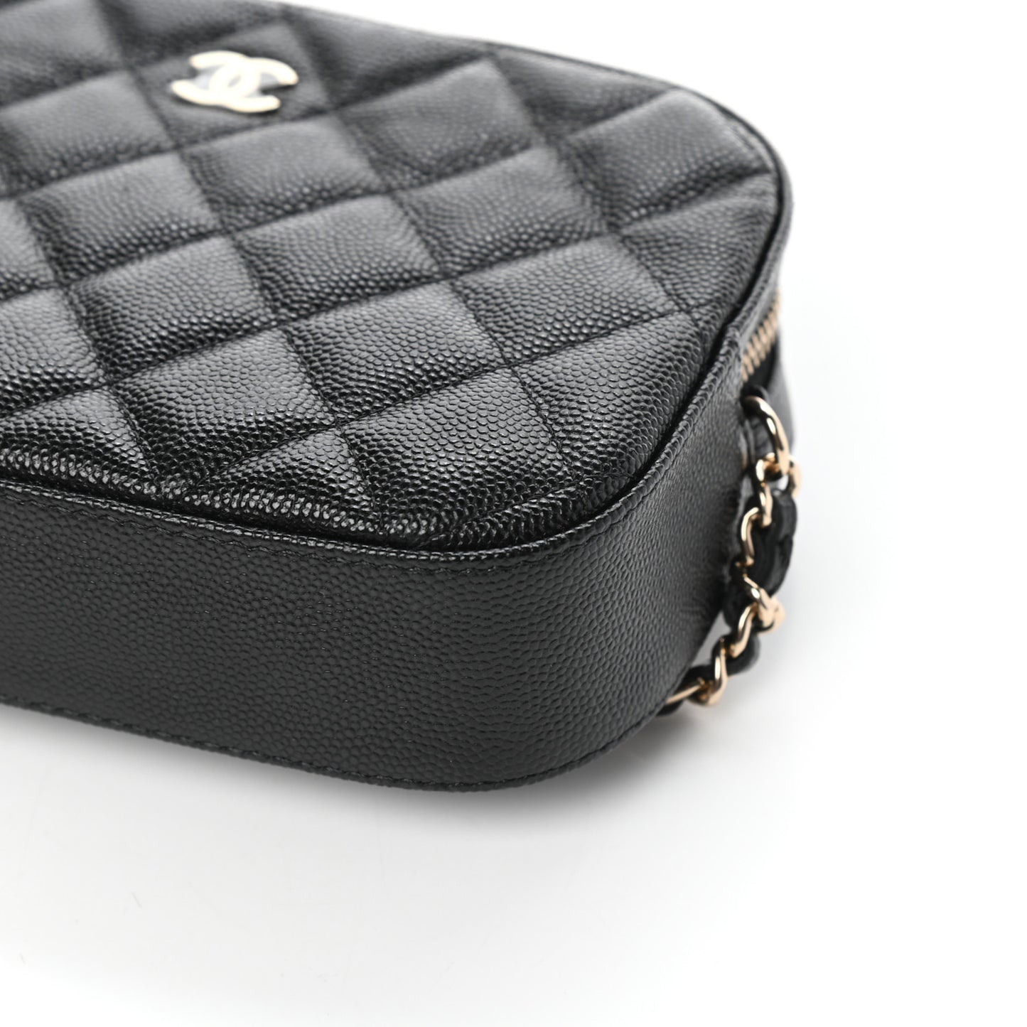 Caviar Quilted Vanity With Chain Black