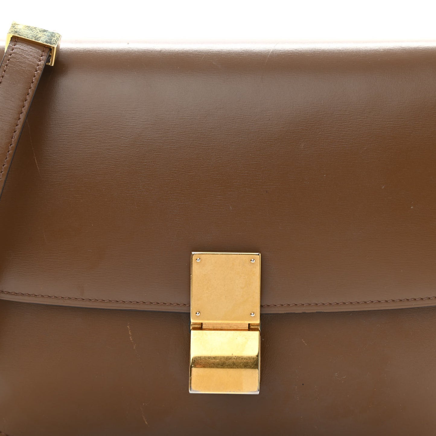 Box Calfskin Medium Classic Box Flap Bag Camel