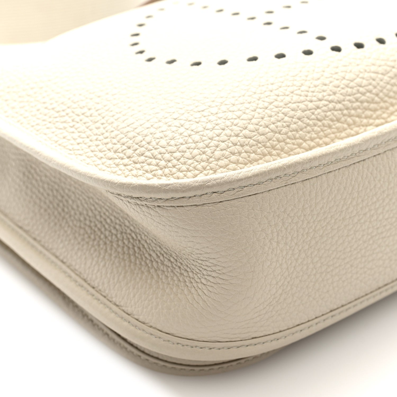Hermes Taurillon Clemence EVELYNE III PM Beton 9 of 10