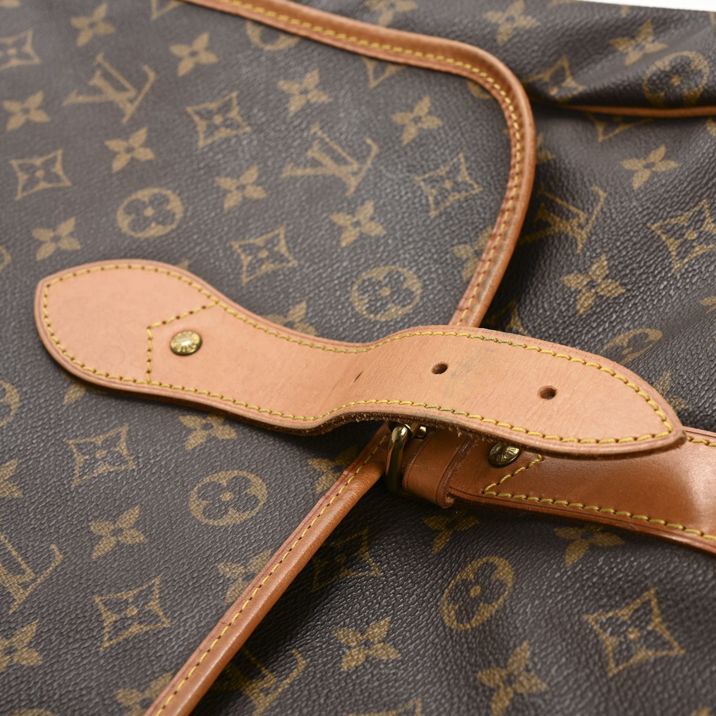 Monogram Sac Chasse Hunting Bag