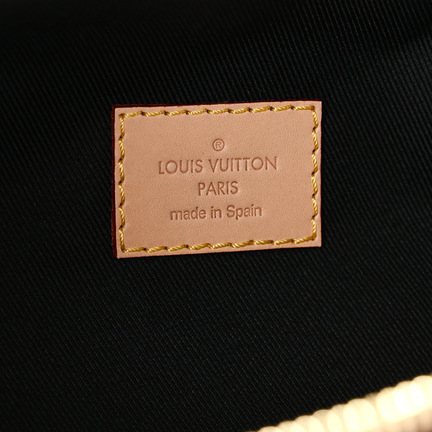 Louis Vuitton Monogram Bumbag 6 of 9