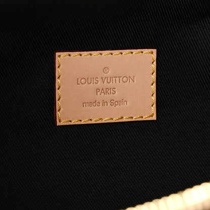 Louis Vuitton Monogram Bumbag 6 of 9
