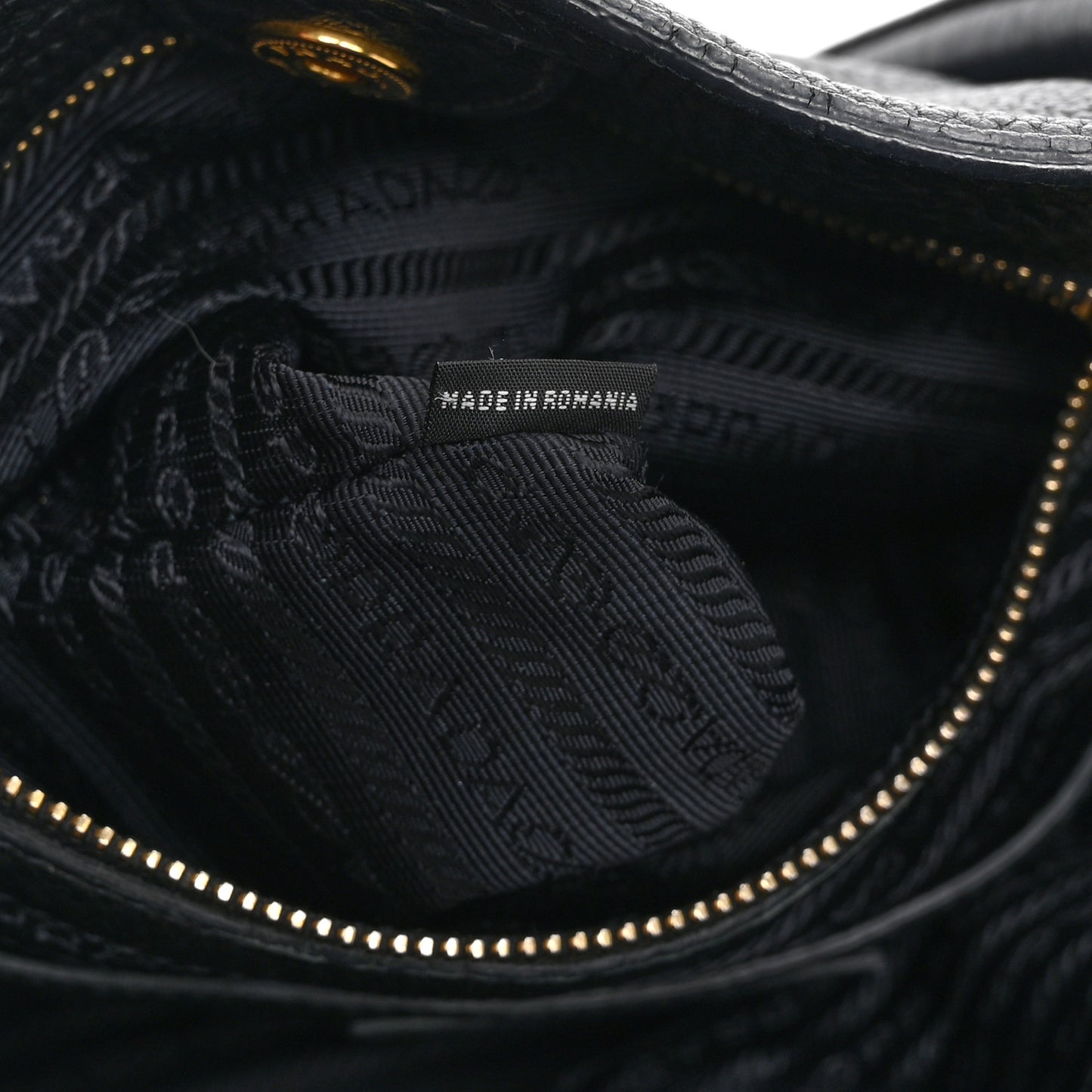 Vitello Daino Tote Black