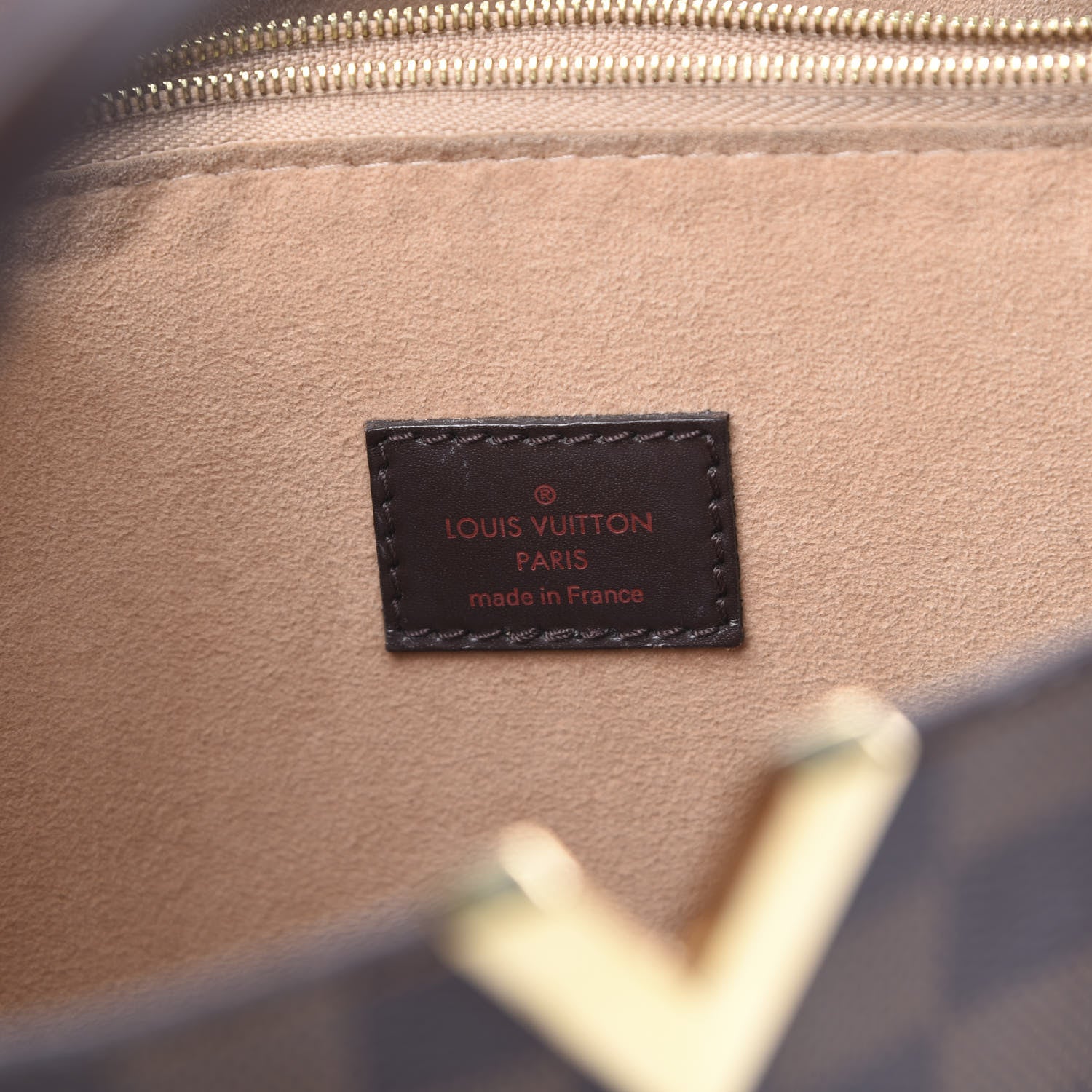 Louis Vuitton Damier Ebene Kensington 6 of 21