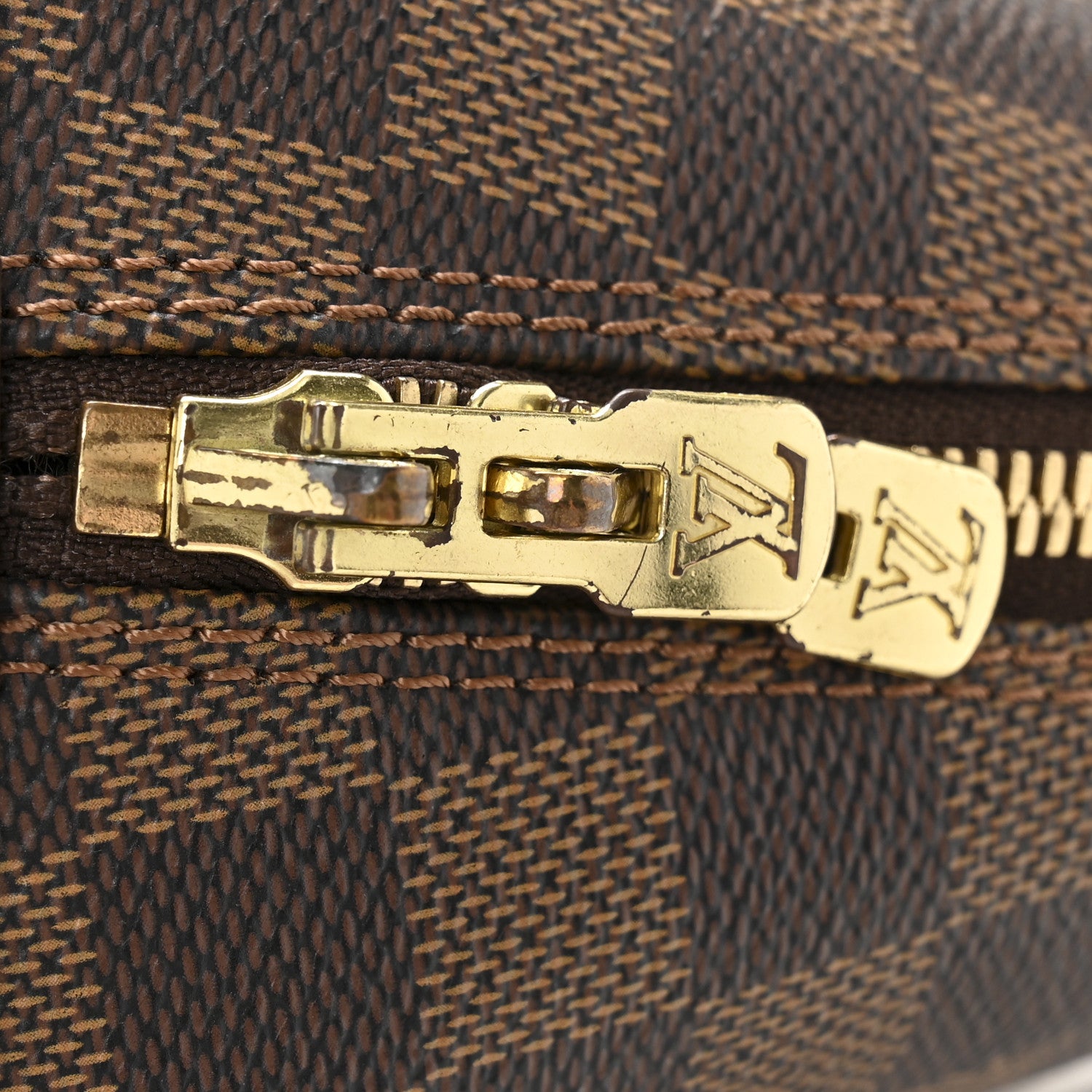 Louis Vuitton Damier Ebene Alma PM 22 of 22
