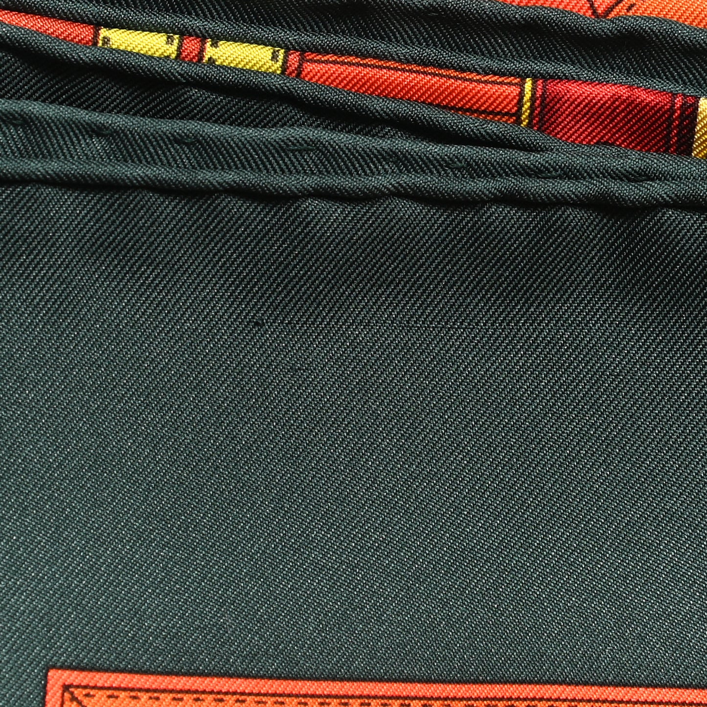 Silk Grande Tenue Scarf 90 Vert Sapin Orange Brique