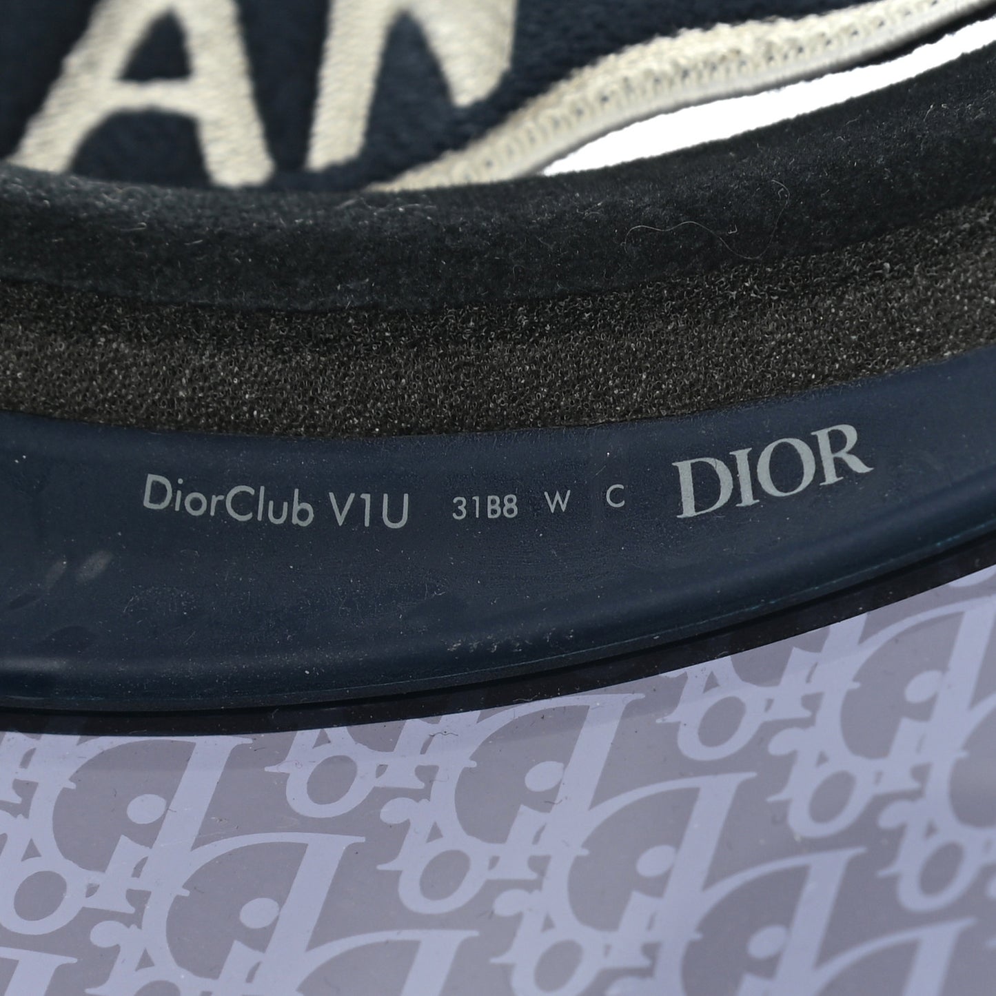 Oblique DiorClub V1U Sun Visor Blue