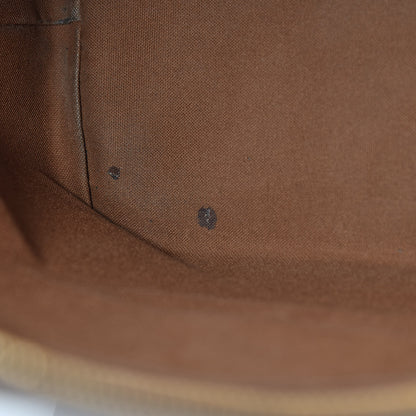 Louis Vuitton Monogram Cabas Mezzo 8 of 25