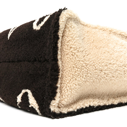 Louis Vuitton Shearling Monogram Giant Teddy Onthego GM Black White 9 of 9