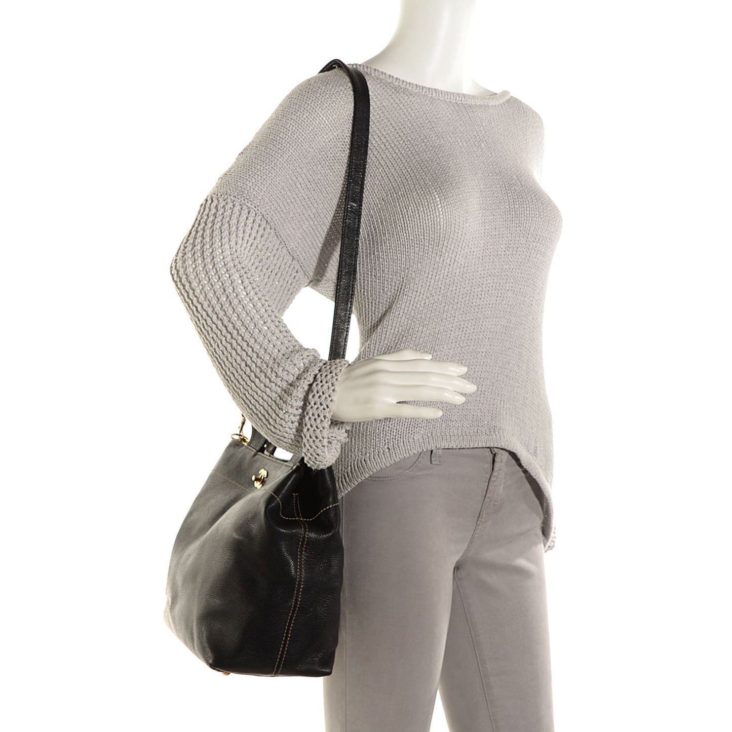 Caviar Shoulder Bag Black