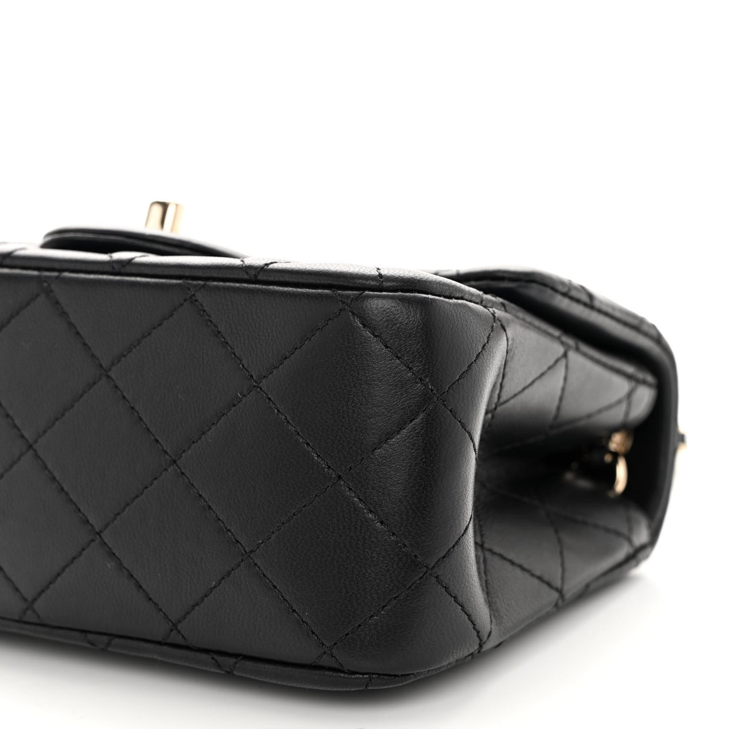 Lambskin Quilted Enamel Mini Pearl Crush Flap Black