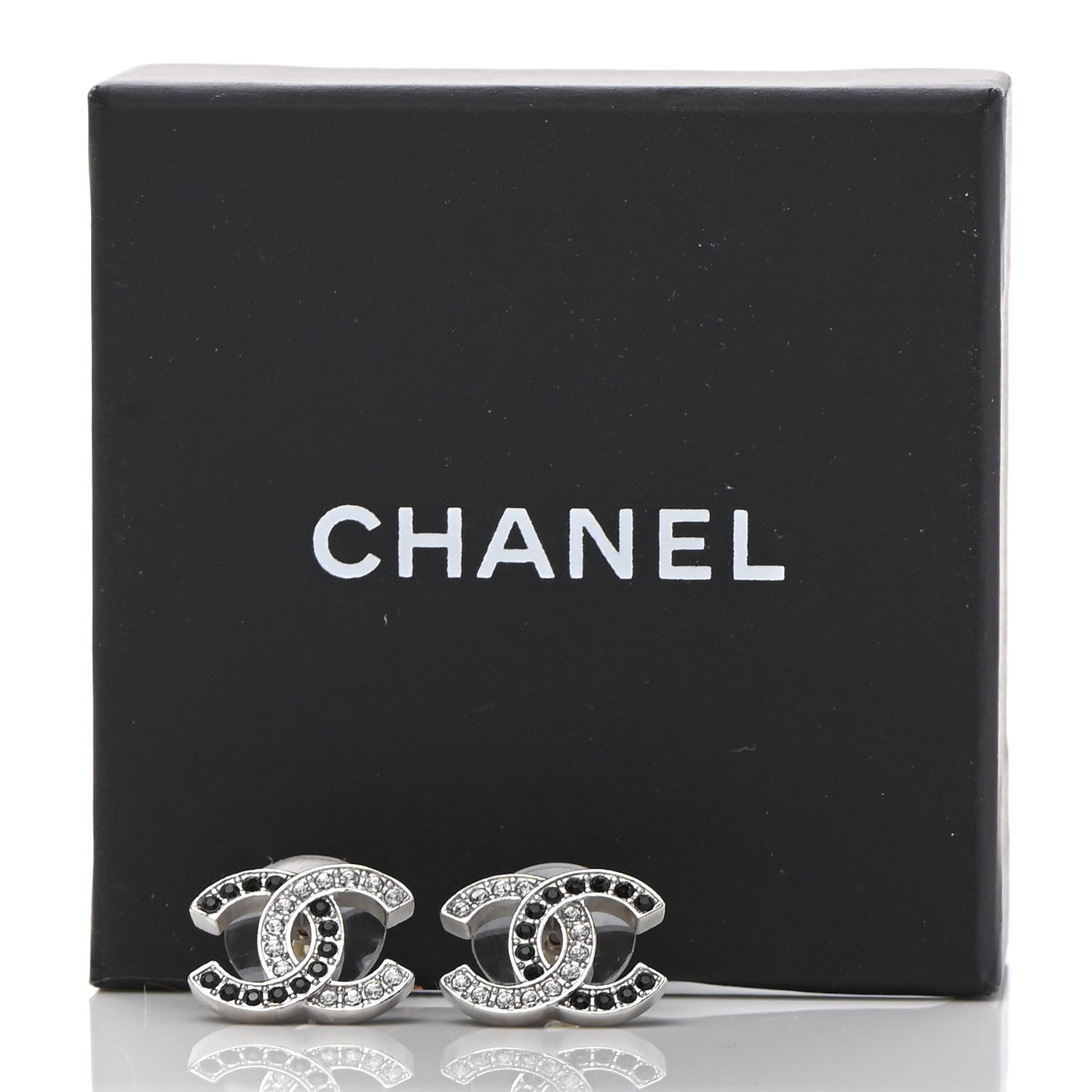 Chanel Crystal CC Earrings Silver Black 5 of 5