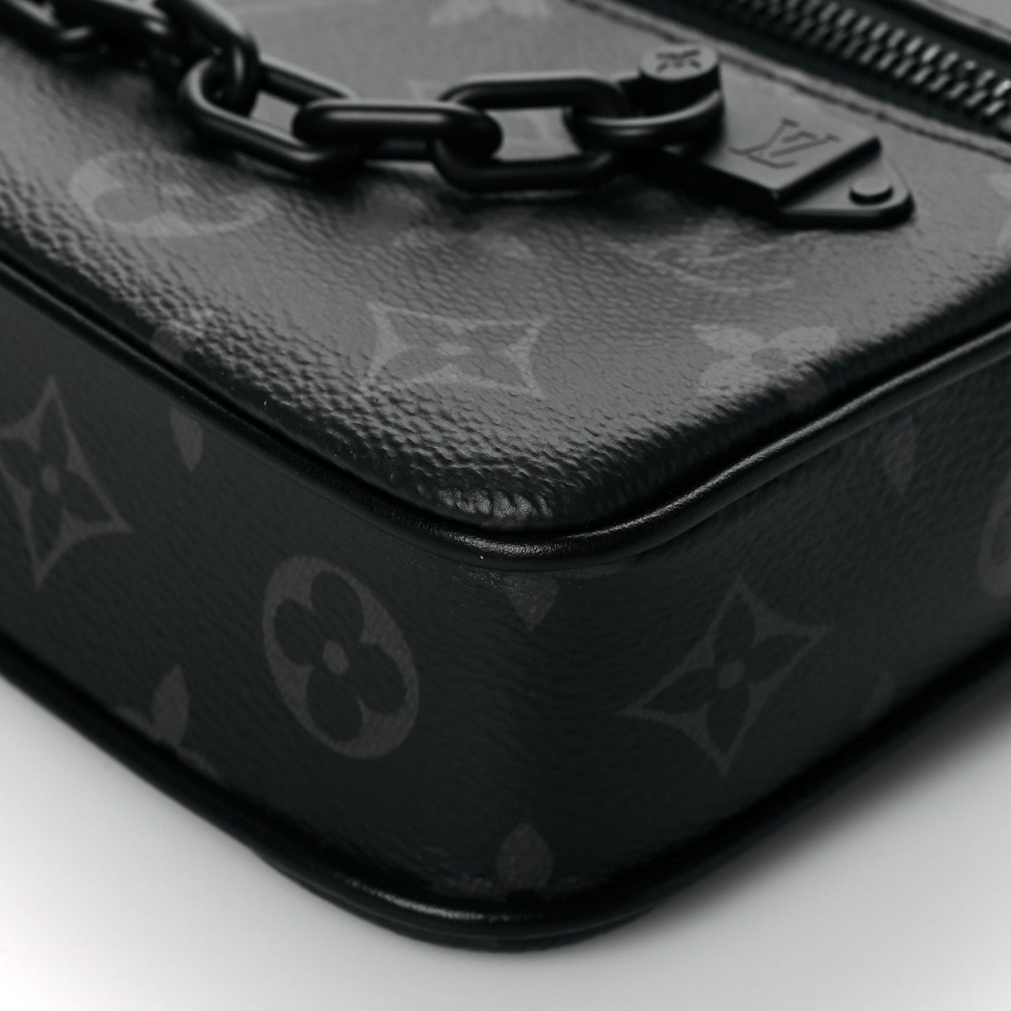 Monogram Eclipse Pochette Volga
