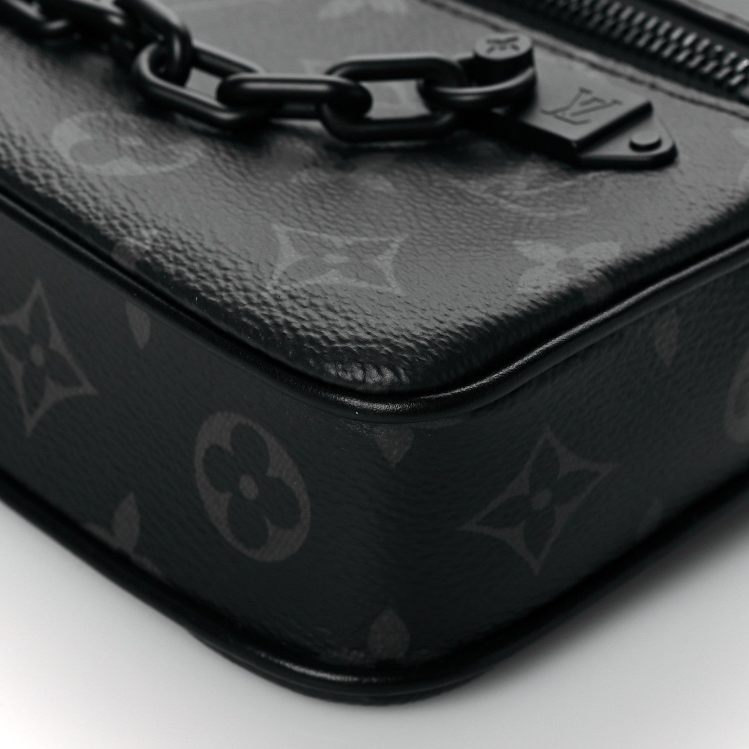 Louis Vuitton Monogram Eclipse Pochette Volga 10 of 10