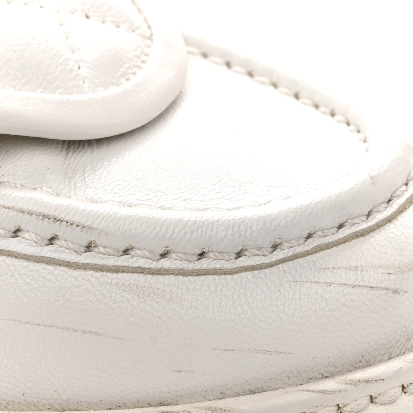 Shiny Lambskin Quilted CC Turnlock Loafers 40 White