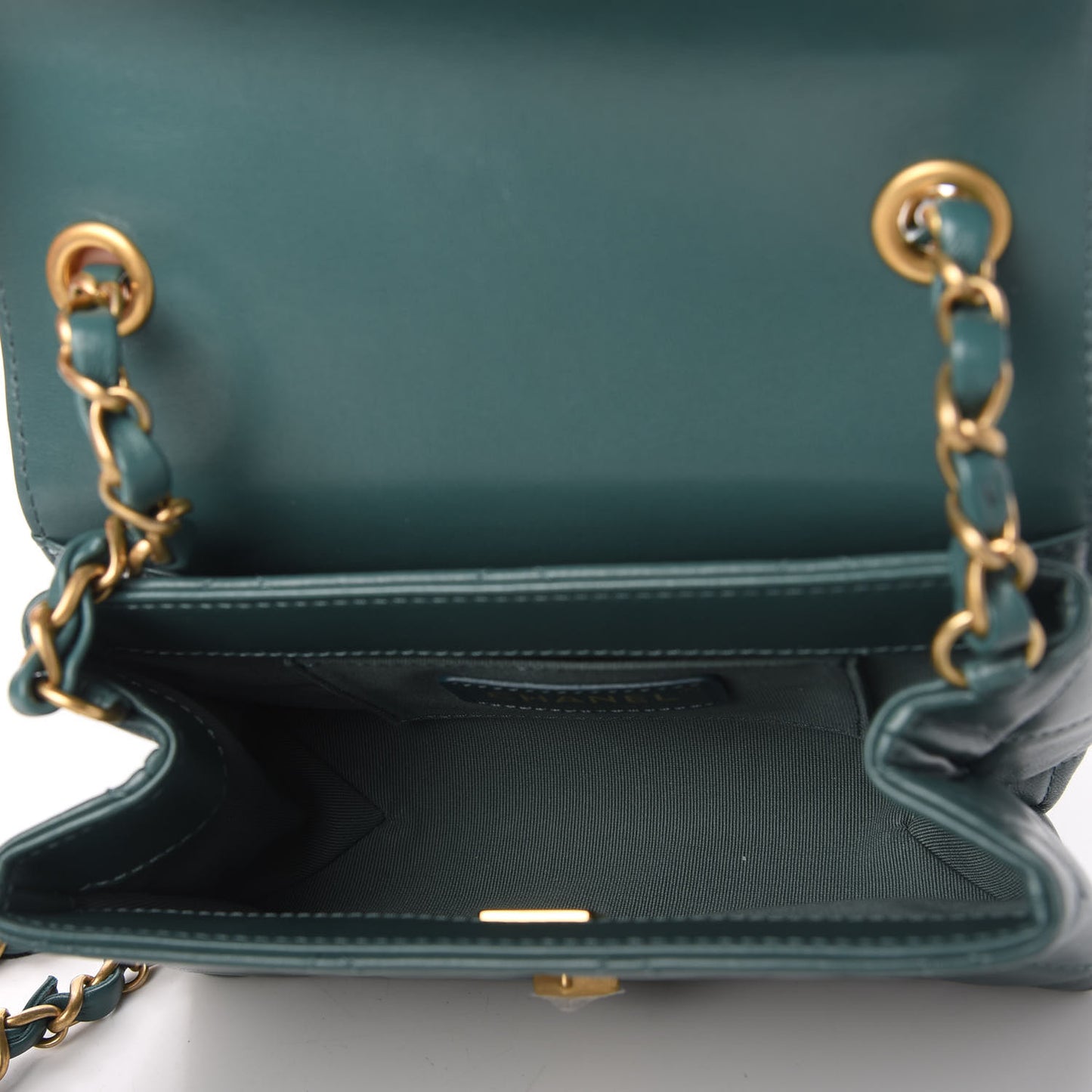 Lambskin Quilted Diamond Lock Flap Green