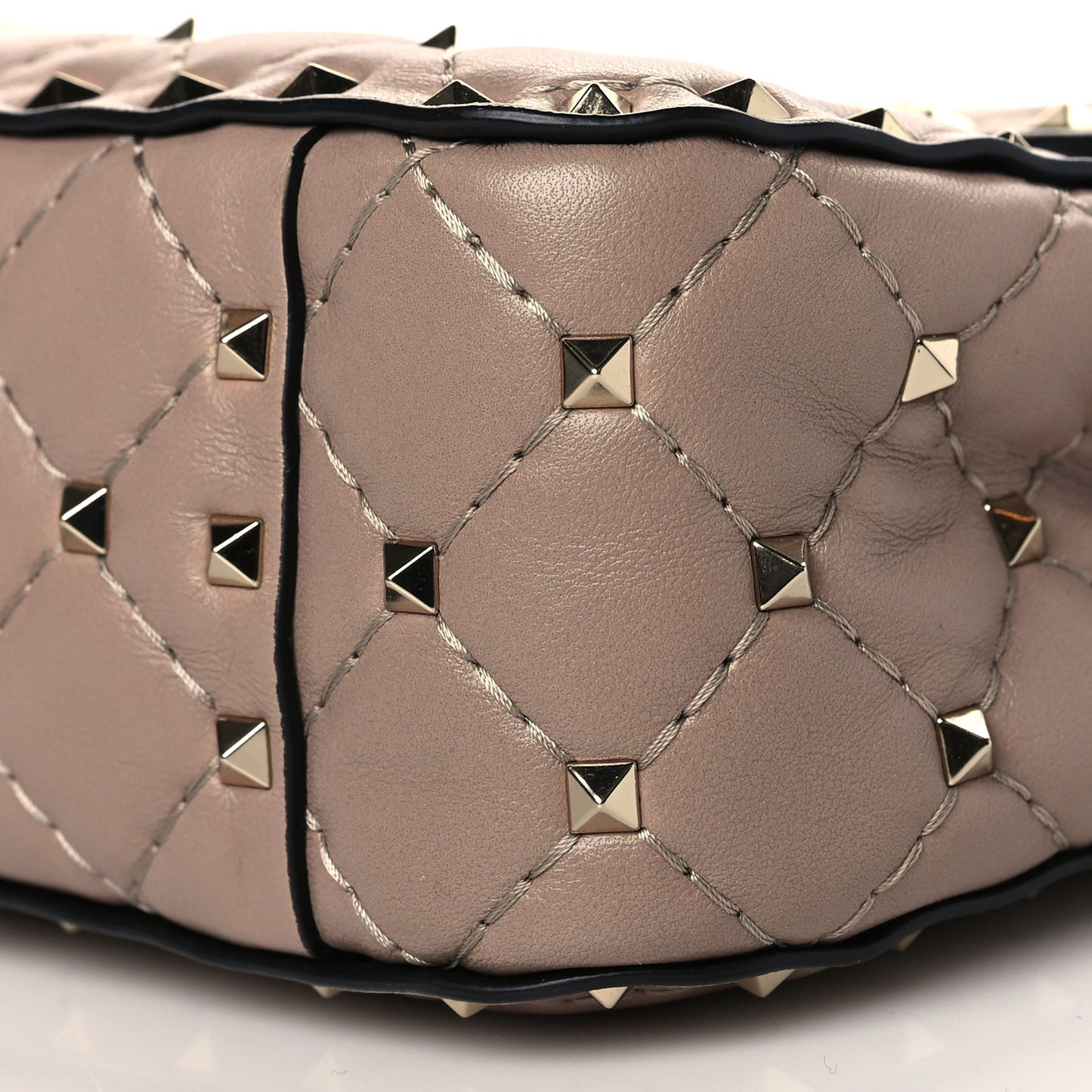 Lambskin Medium Rockstud Spike Shoulder Bag Poudre
