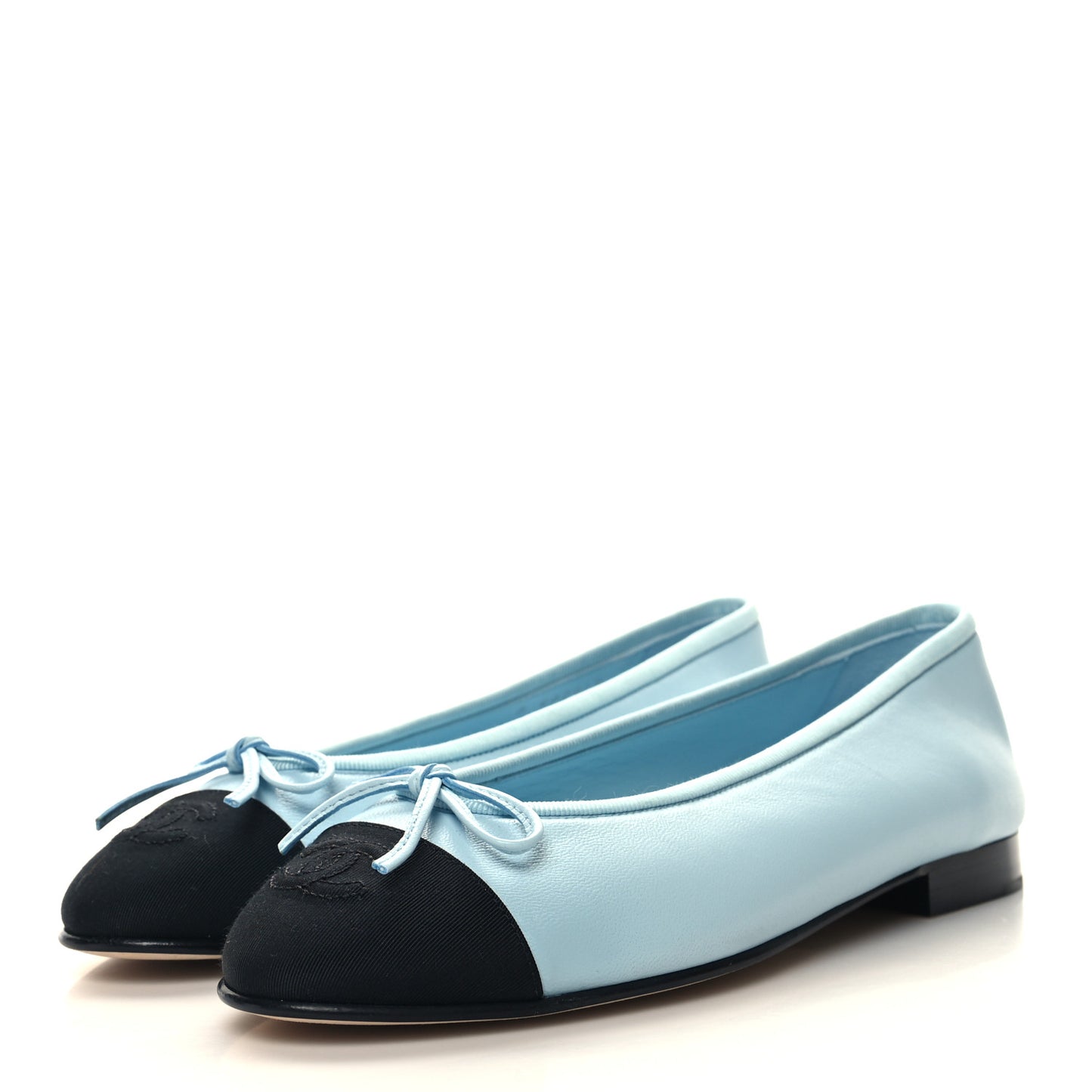 Lambskin Grosgrain Cap Toe CC Ballerina Flats 37.5 Light Blue Black