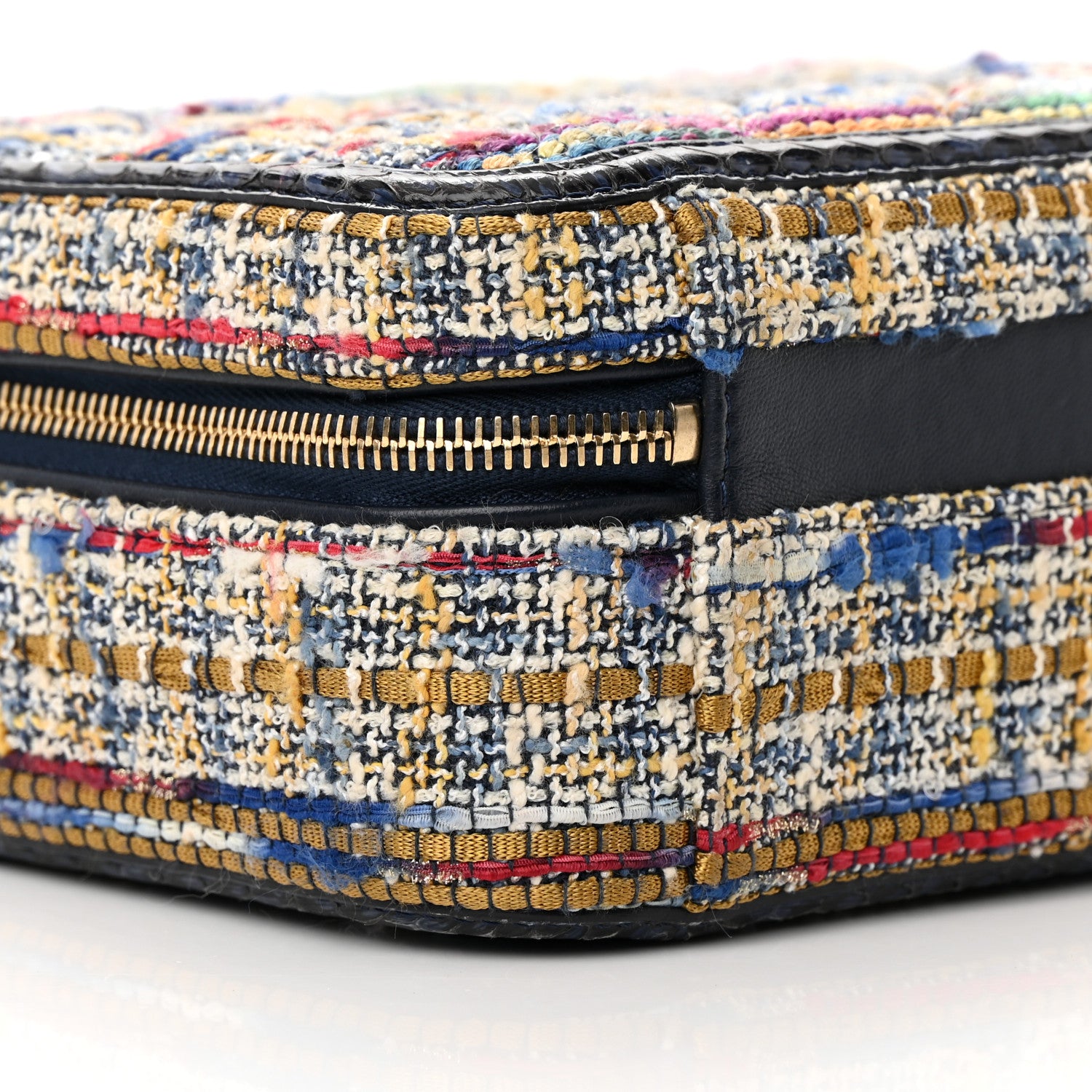 Chanel Tweed Snakeskin Quilted Medium CC Filigree Vanity Case Multicolor 9 of 16