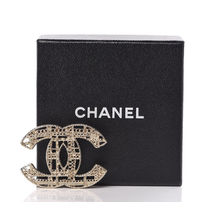 Chanel Chain CC Brooch Light Gold 5 of 5