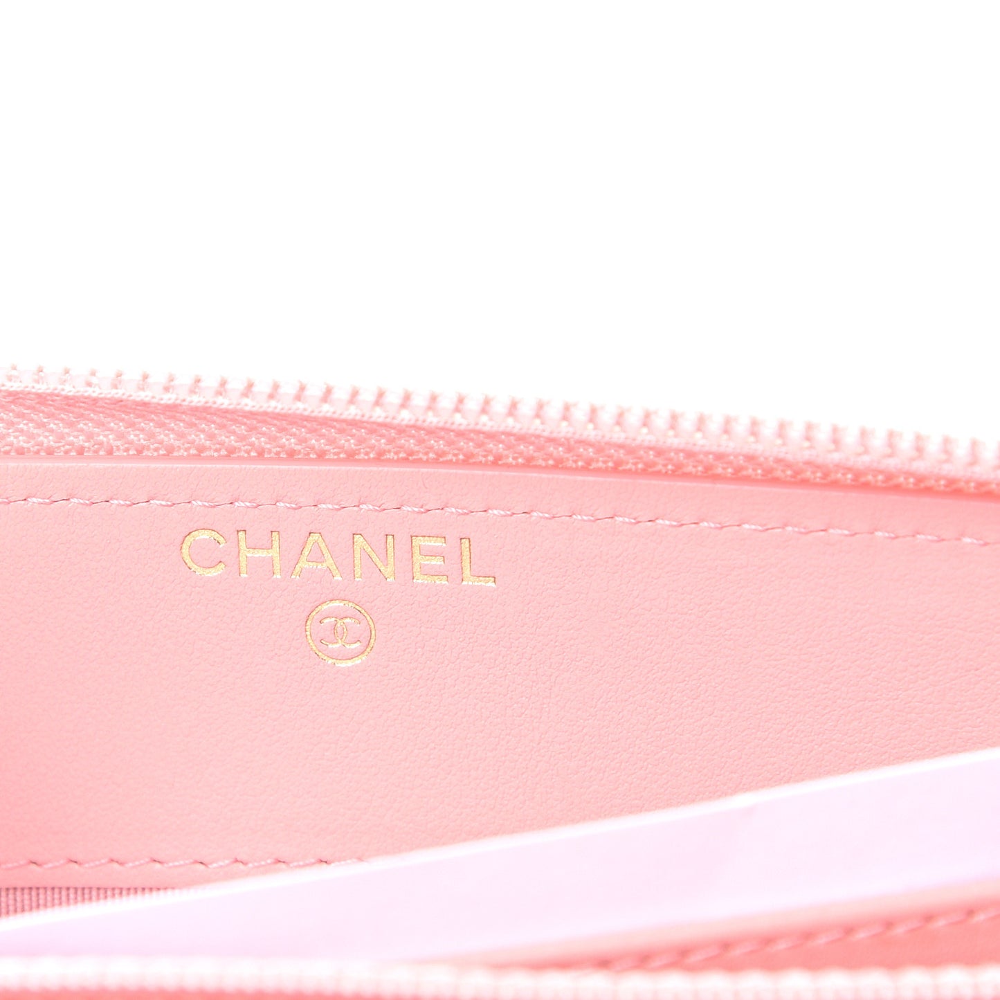 Caviar Quilted Large Boy Zip Around Wallet Pink