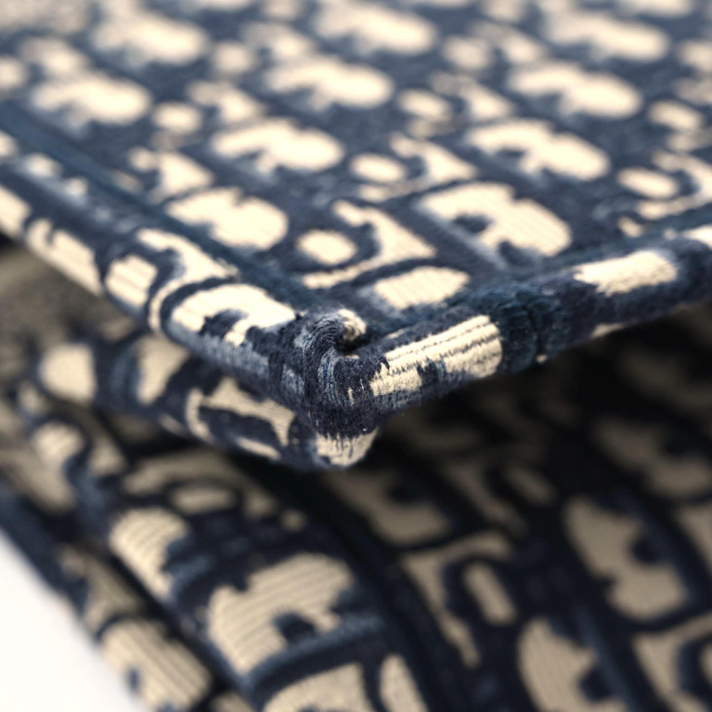 Oblique Large Book Tote Blue Multicolor