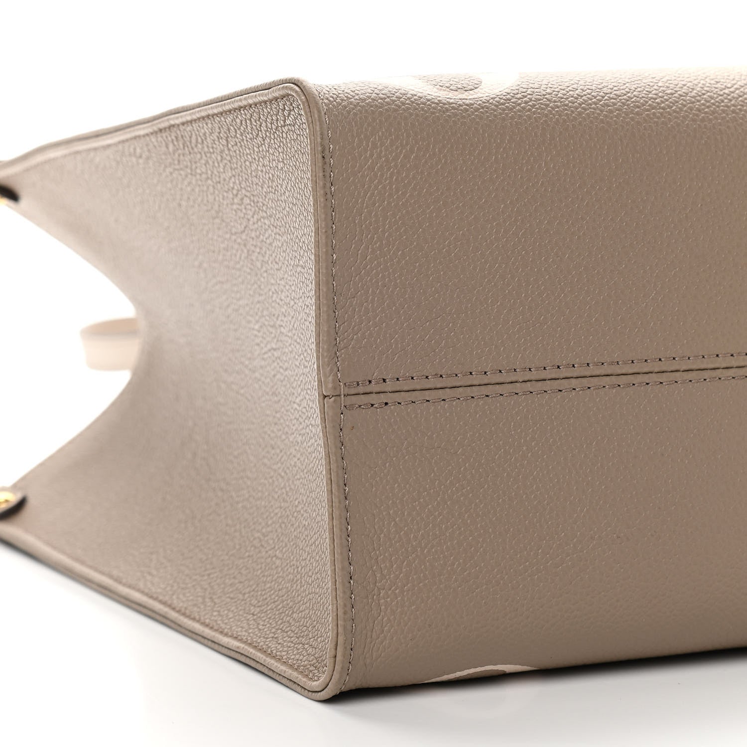 Louis Vuitton Empreinte Monogram Giant Onthego MM Tourterelle Creme 8 of 9