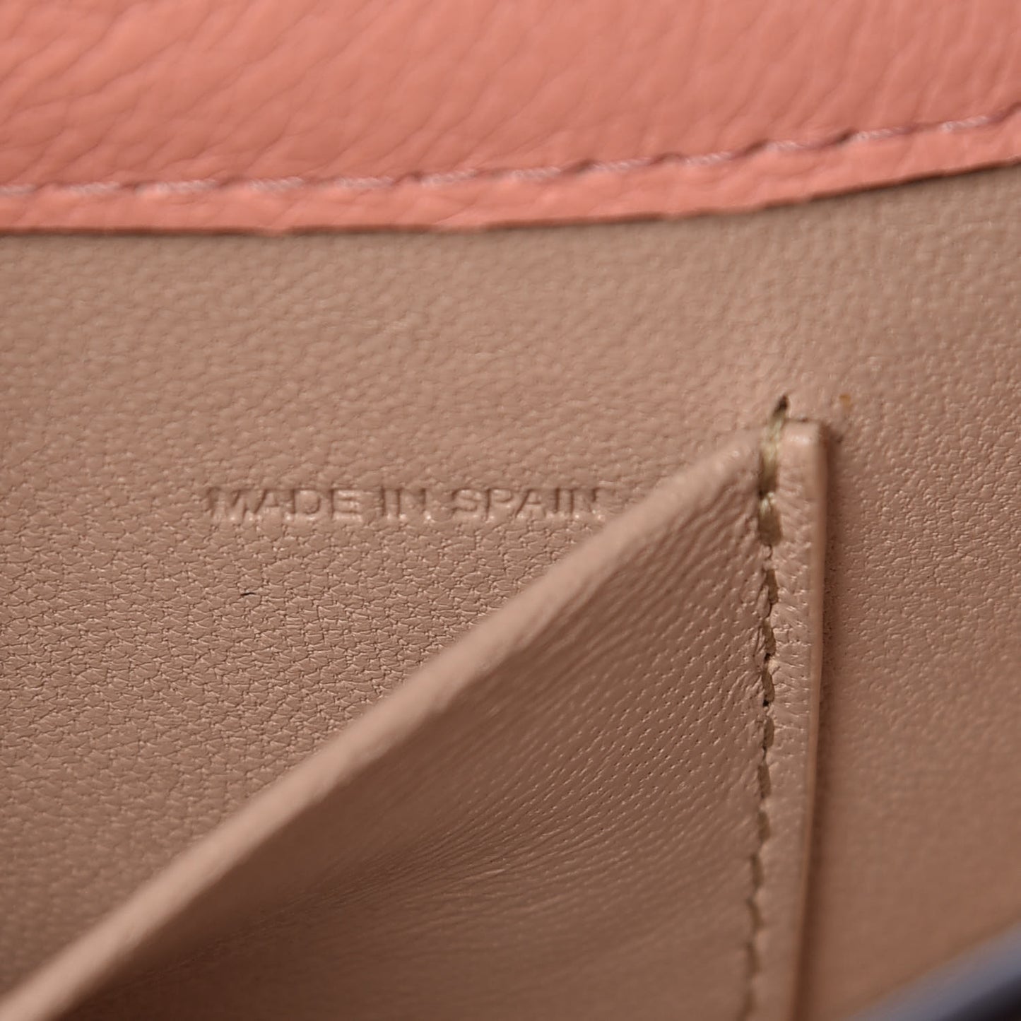 Calfskin Small Nile Bracelet Minaudiere Bag Ideal Blush