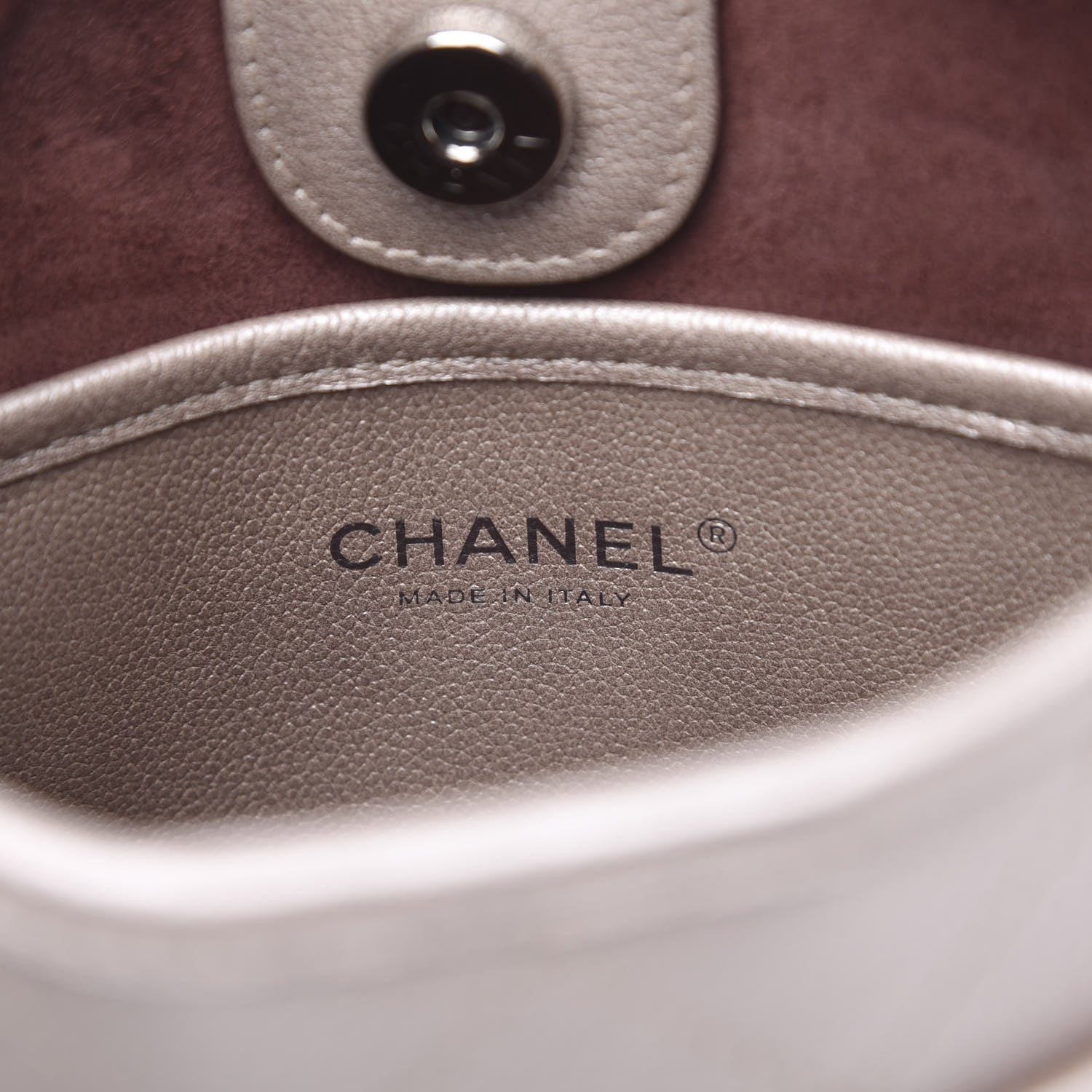 Chanel Metallic Calfskin Quilted Jungle Stroll Hobo Gold 6 of 10