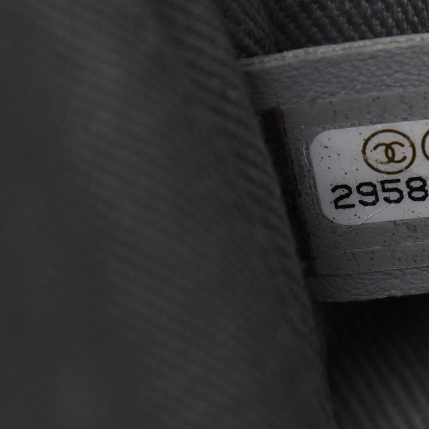 Chanel Caviar Quilted Medium Business Affinity Flap Grey 8 of 12