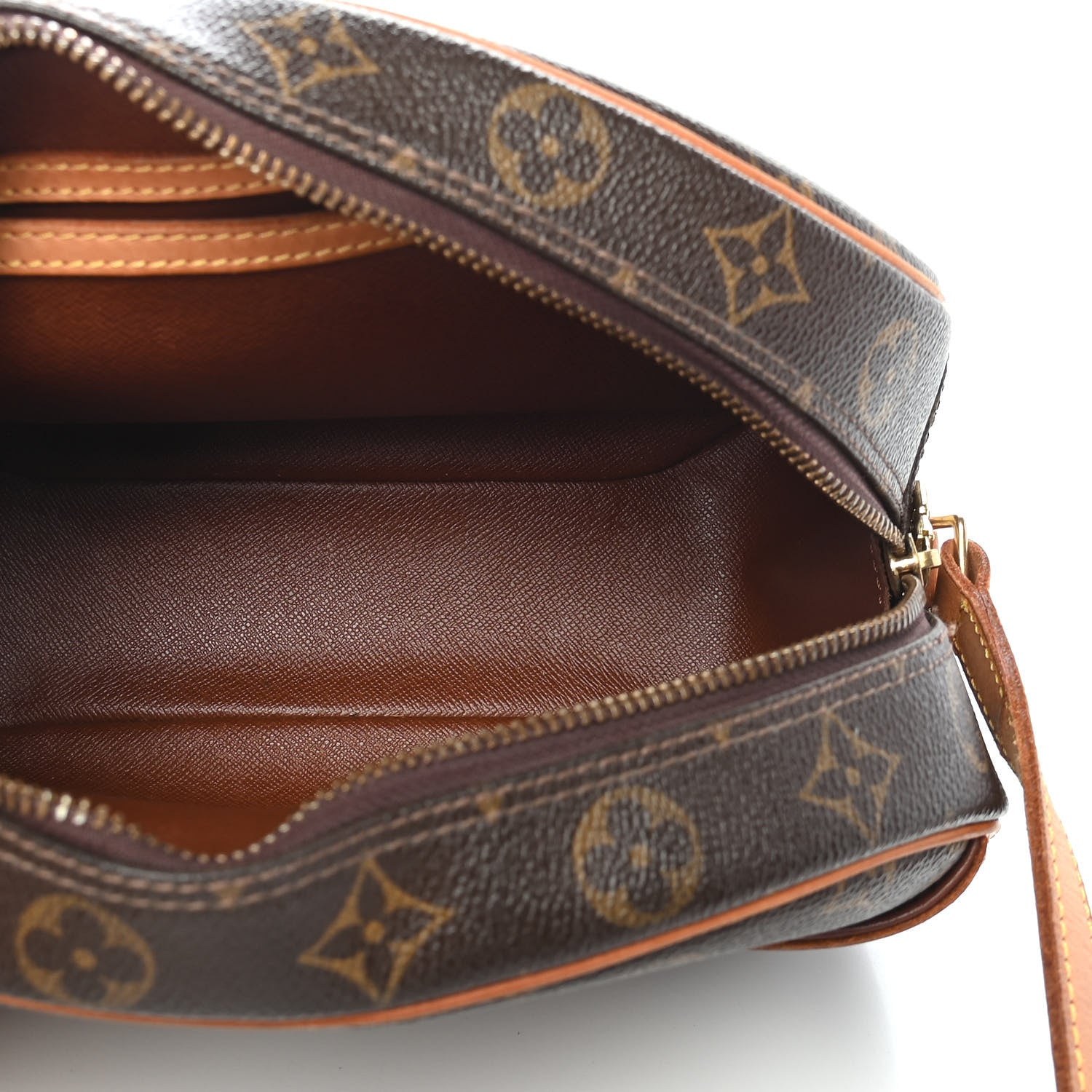 Louis Vuitton Monogram Blois 5 of 8