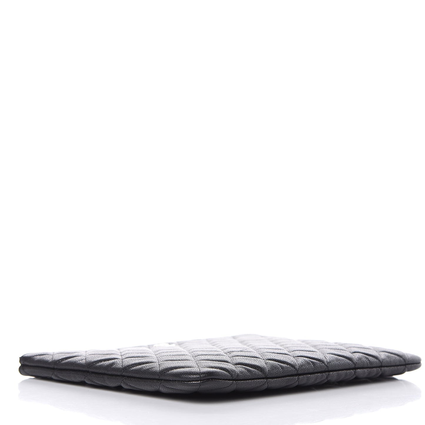 Caviar Quilted Medium Cosmetic Case Black
