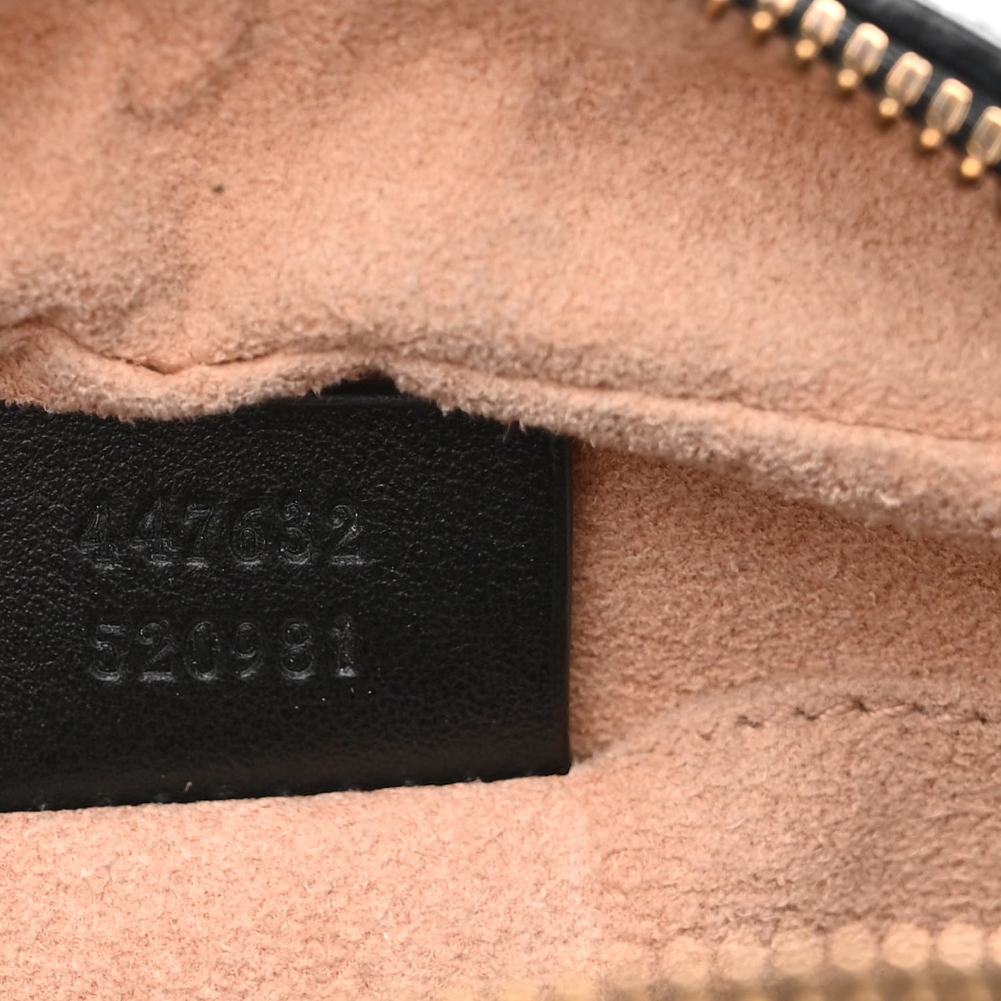 Calfskin Matelasse Small GG Marmont Chain Shoulder Bag Black