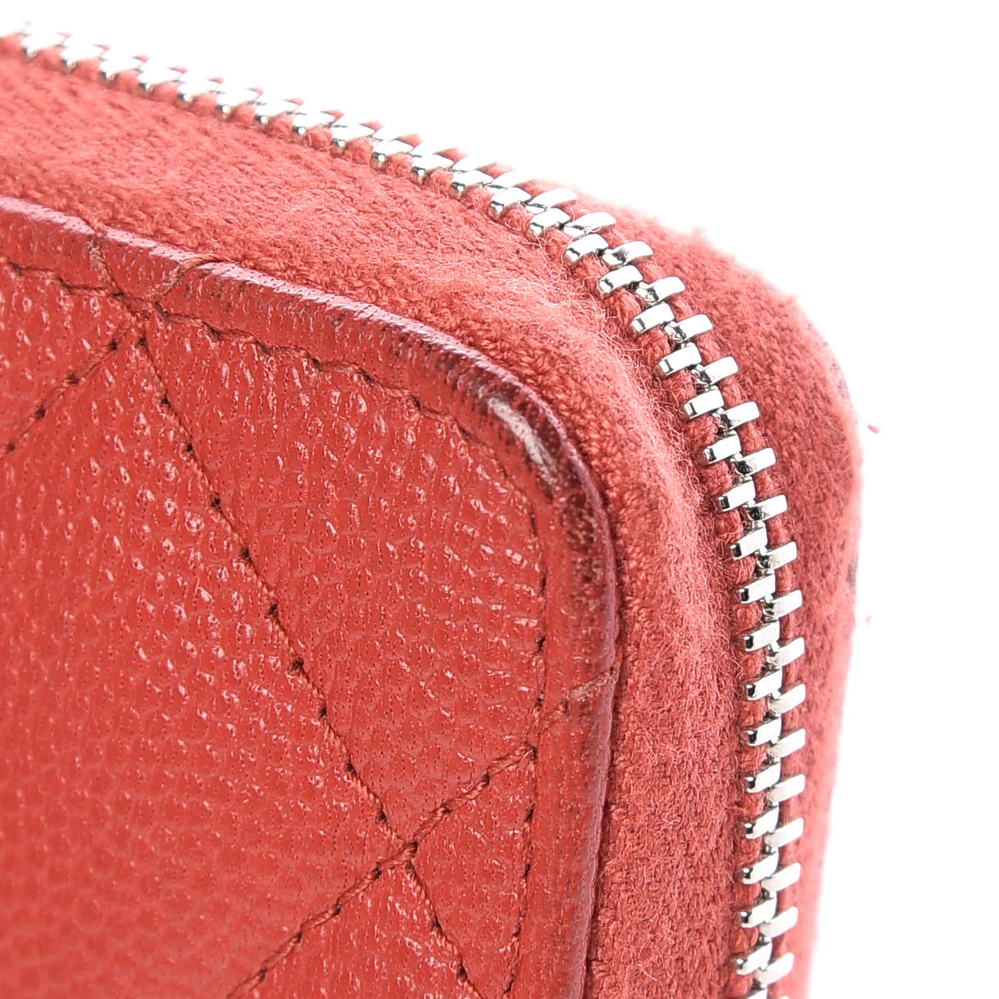 Caviar Quilted Zip Coin Purse Red