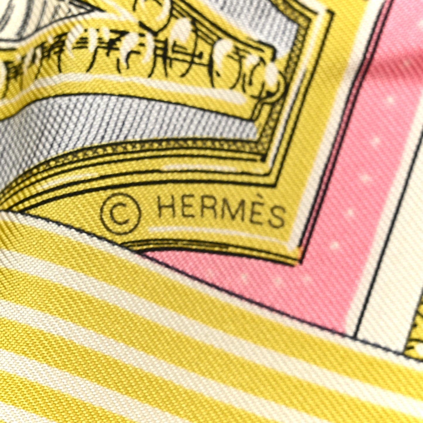 Silk Grand Theatre Nouveau Scarf 90