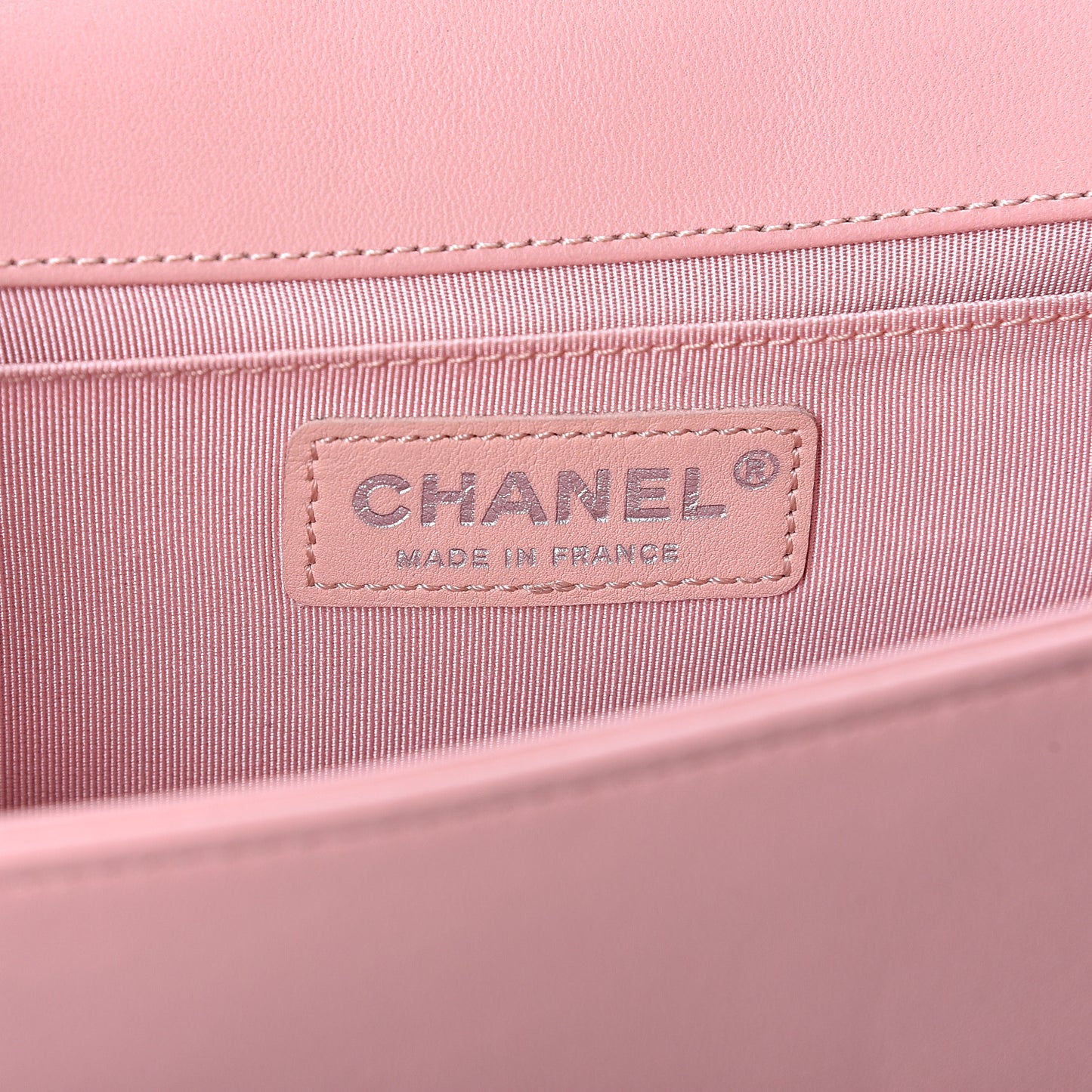 Lambskin Quilted Medium Boy Flap Light Pink