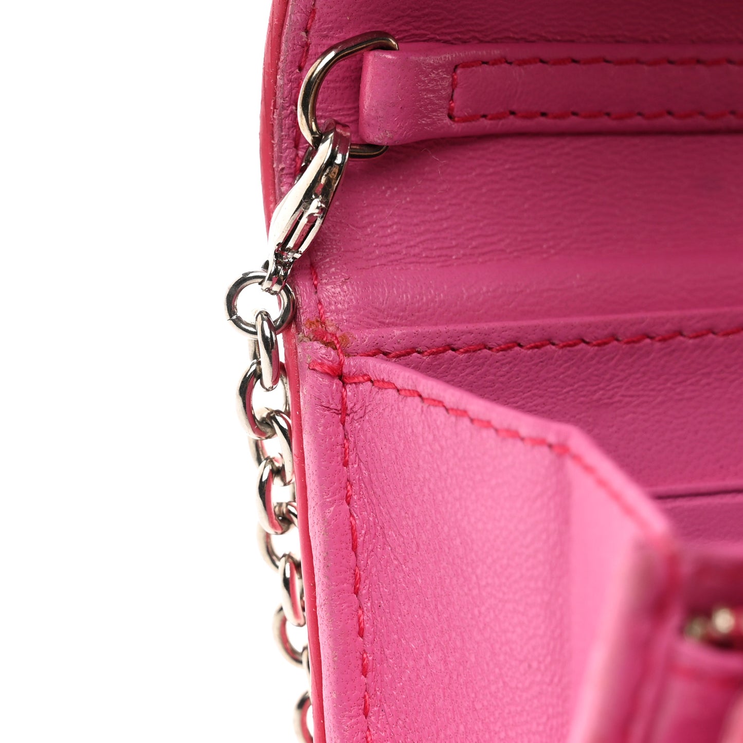Patent Ultimate Rendez-vous Chain Wallet Fuchsia